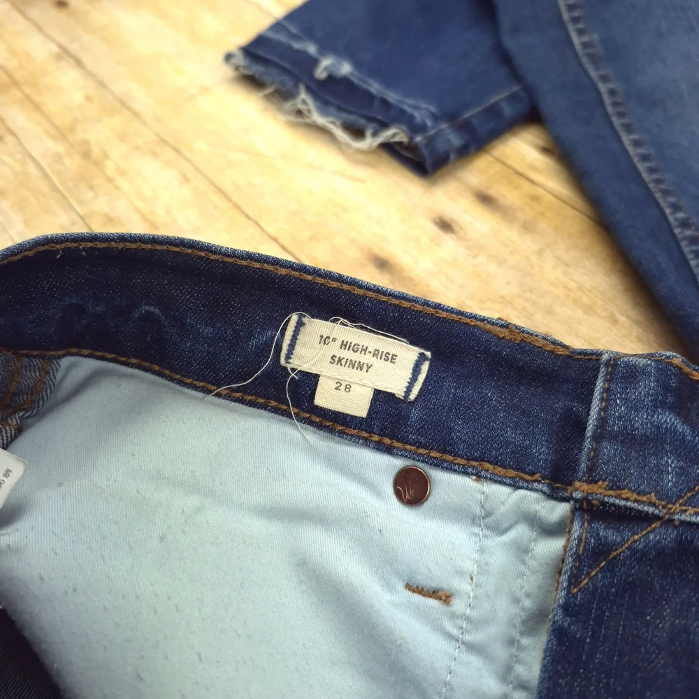 Madewell Women's Blue Jeans - Picture 2 of 7